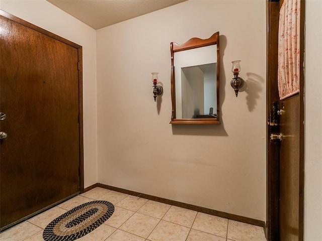 2120 N Divis Ave, Bethany, OK 73008 - entryway with light tile patterned floors