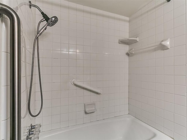 2120 N Divis Ave, Bethany, OK 73008 - full bath with shower / bathtub combination