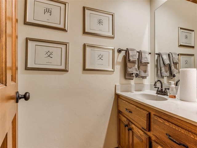 2404 Pawnee Xing, Edmond, OK 73034 - bathroom with vanity