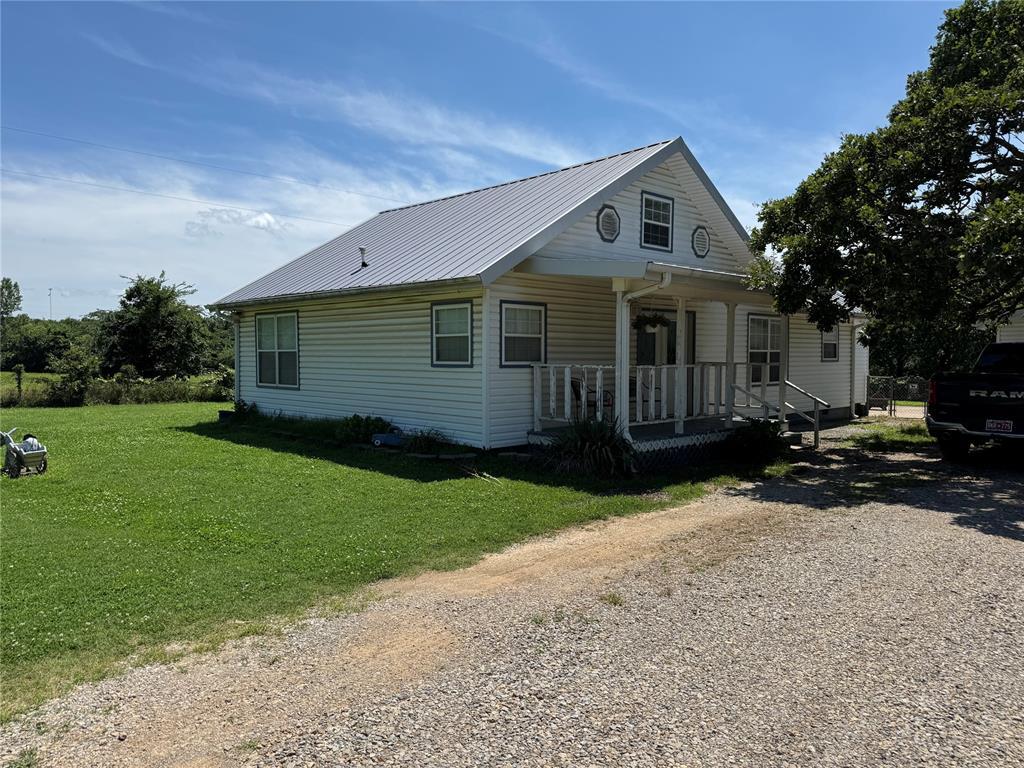 12237 N 359th Rd, Seminole, OK 74868 - photo 1