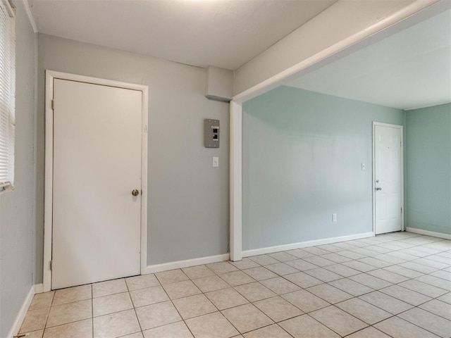 506 SW 24th St, Oklahoma City, OK 73109 - unfurnished room featuring light tile patterned flooring