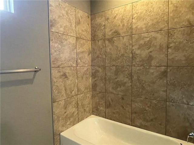1010 SW 91st St, Oklahoma City, OK 73139 - bathroom with shower / bath combination