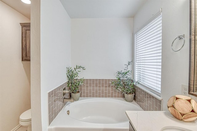 12712 NW 4th St, Yukon, OK 73099 - full bath with a garden tub and vanity