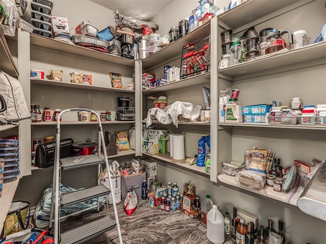 940908 S 3300th Rd, Luther, OK 73054 - view of pantry