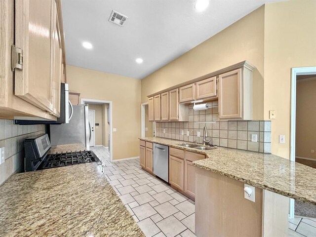17413 Platinum Ln, Edmond, OK 73012 - photo 14