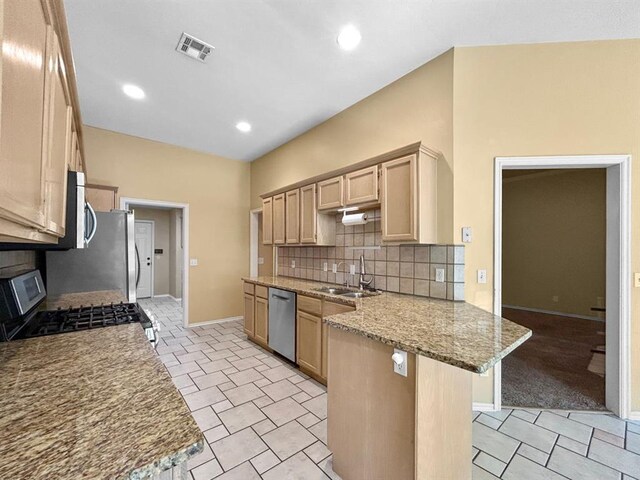 17413 Platinum Ln, Edmond, OK 73012 - photo 16