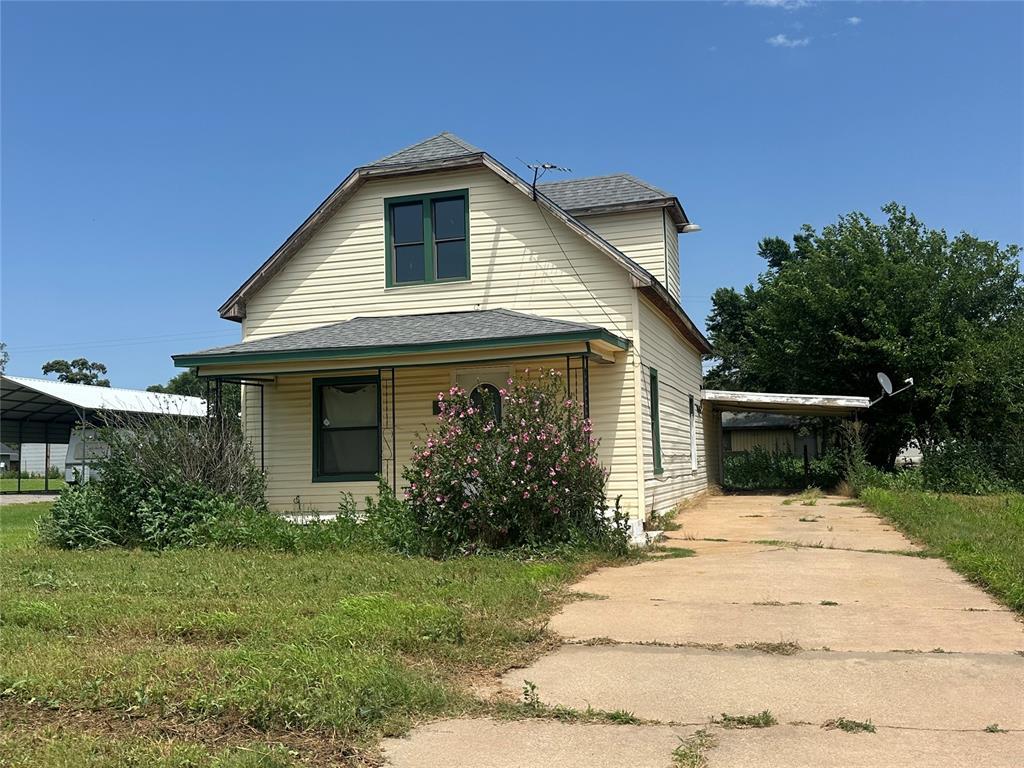 308 N Main St, Butler, OK 73625 - photo 1