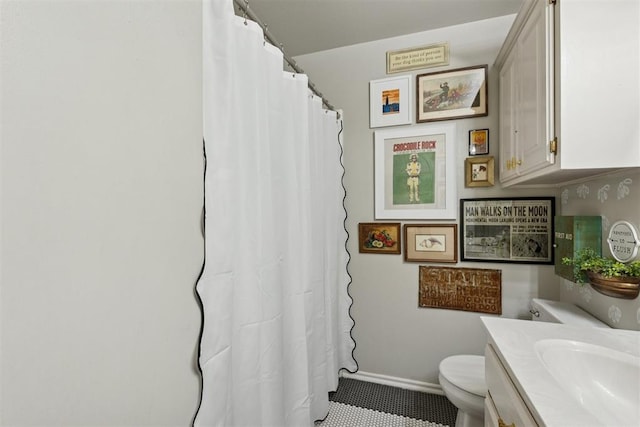 5 Larkens Pl, Shawnee, OK 74801 - full bath featuring vanity, a shower with curtain, and tile patterned floors