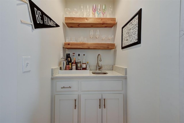 1001 Fountain Gate Cir, Norman, OK 73072 - view of indoor wet bar
