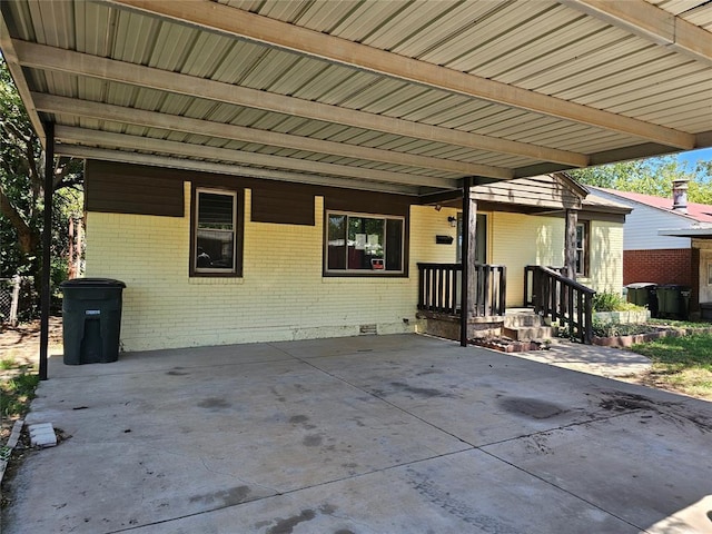 4001 SE 22nd St, Del City, OK 73115 - view of patio / terrace with a carport