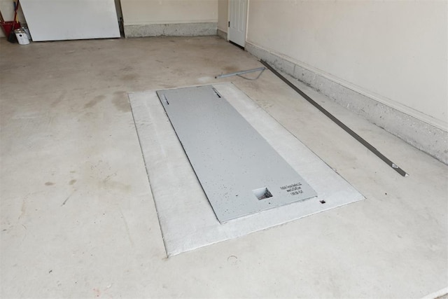 12417 Sussex Dr, Oklahoma City, OK 73130 - view of storm shelter