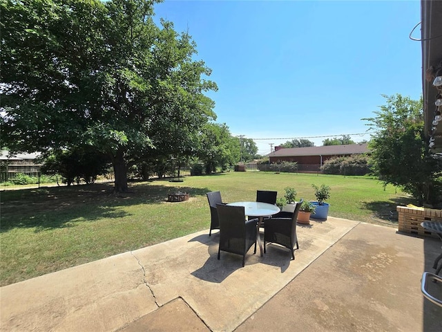 2015 Willard Dr, Altus, OK 73521 - view of patio / terrace with outdoor dining space