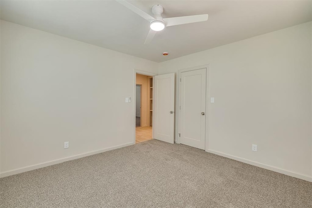 1109 NE 17th St, Oklahoma City, OK 73111 - unfurnished room with light carpet and a ceiling fan