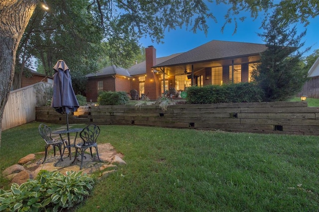 2801 Brixton Rd, Edmond, OK 73034 - view of yard with ceiling fan