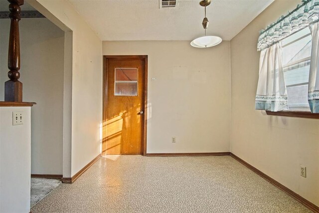 3913 SE 14th Pl, Oklahoma City, OK 73115 - spare room with baseboards