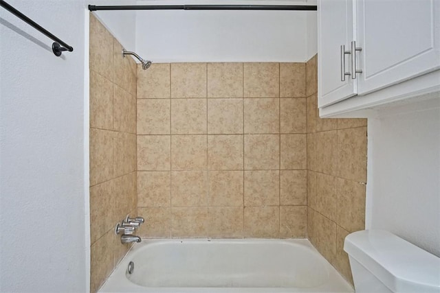 6220 S Douglas Ave, Oklahoma City, OK 73139 - full bathroom featuring tub / shower combination