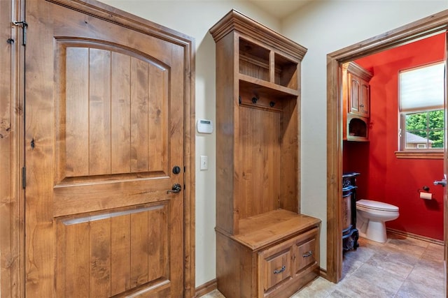 227 Quail Hollow Way, Choctaw, OK 73020 - mudroom featuring baseboards