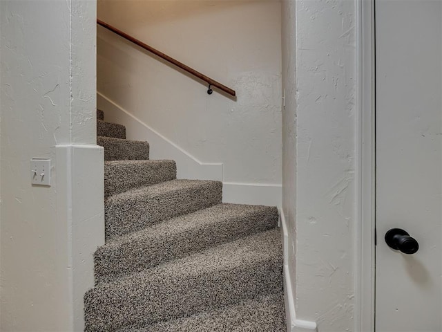 4821 Cinderella Dr, Oklahoma City, OK 73129 - stairs featuring a textured wall