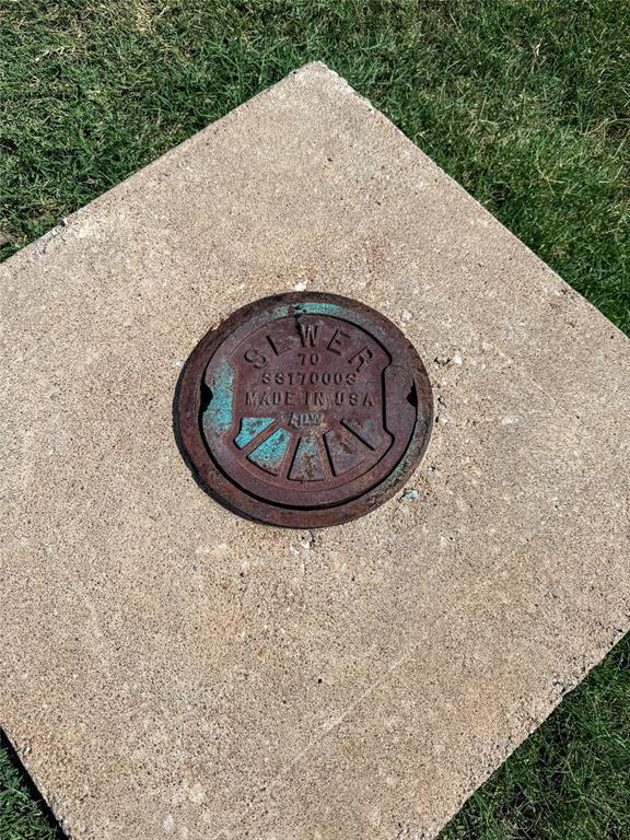 1214 E Country Club Dr, Cushing, OK 74023 - photo 24