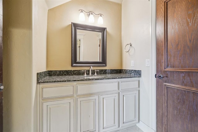 13209 Blue Canyon Cir, Oklahoma City, OK 73142 - bathroom with vanity