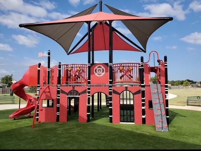 1208 SW 21st St, Oklahoma City, OK 73170 - communal playground with a yard