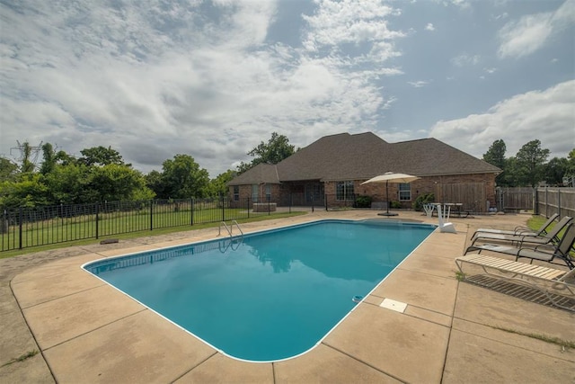 4120 S Choctaw Rd, Choctaw, OK 73020 - view of swimming pool with a patio area