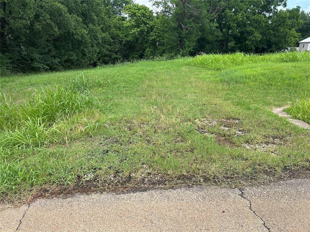 510 Cedar St, Wellston, OK 74881 - photo 2