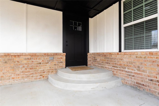 2824 SW 31st St, Oklahoma City, OK 73119 - entrance to property with brick siding