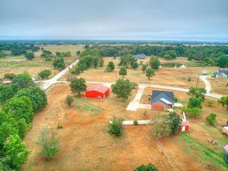 23 Lake Ln, Shawnee, OK 74804 - overview of rural landscape