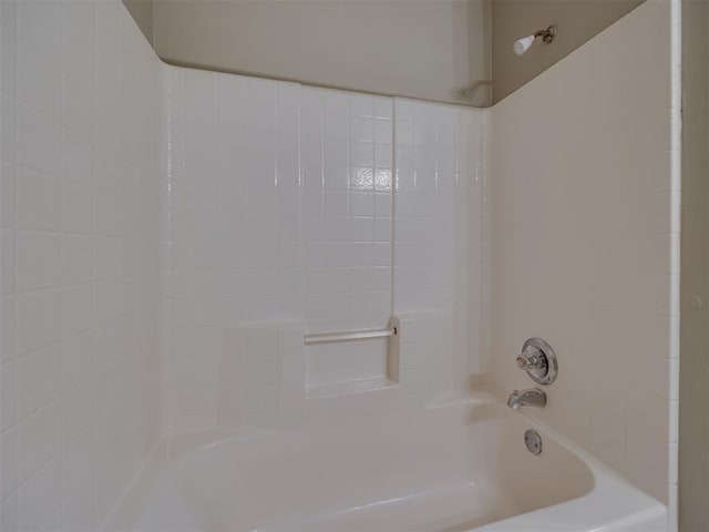 12300 NW 4th St, Yukon, OK 73099 - bathroom with shower / bathtub combination