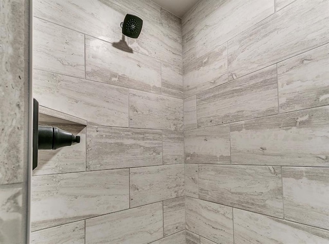 8401 Poplar Dr, Edmond, OK 73034 - bathroom view of tiled shower