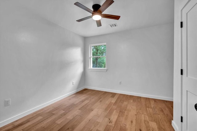 14500 Williams Way, Luther, OK 73054 - unfurnished room with a ceiling fan and light wood-style flooring