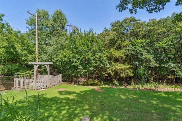 108 N Bradbury Dr, Edmond, OK 73034 - view of yard