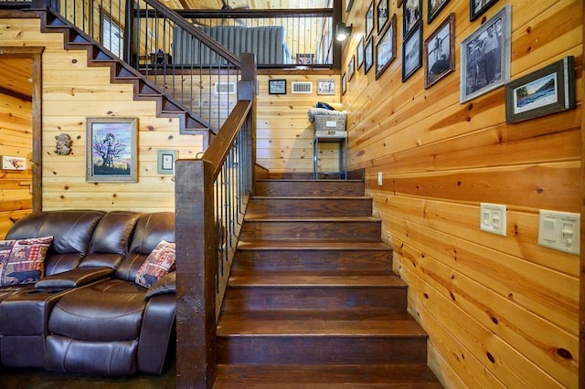 36 Spruce Ct, Broken Bow, OK 74728 - staircase with wood walls