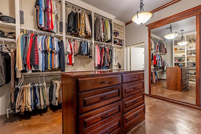 1505 SW 113th Pl, Oklahoma City, OK 73170 - view of walk in closet