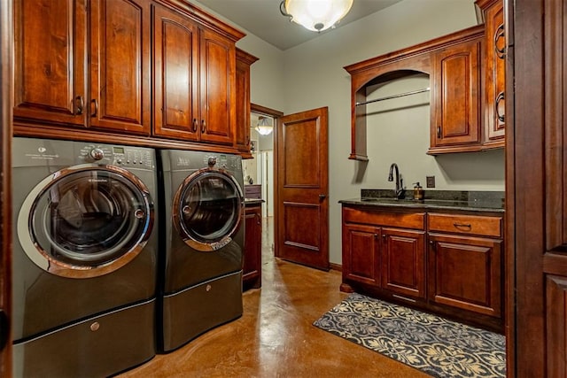 1505 SW 113th Pl, Oklahoma City, OK 73170 - laundry area with cabinet space and washer and dryer