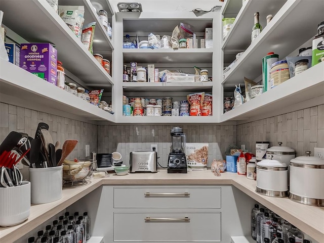 2917 Piazza Ct, Arcadia, OK 73007 - view of pantry