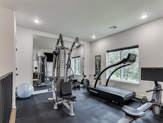 2917 Piazza Ct, Arcadia, OK 73007 - workout room featuring baseboards and recessed lighting