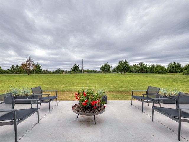2917 Piazza Ct, Arcadia, OK 73007 - view of patio featuring a view of rural / pastoral area