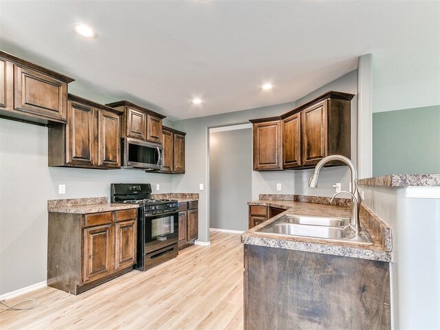 2909 Thompson Farm Ln, Yukon, OK 73099 - photo 12
