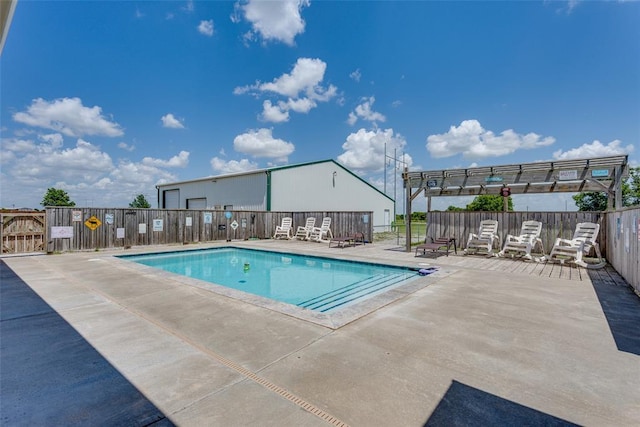2858 Fields Rd, El Reno, OK 73036 - community pool featuring a patio area