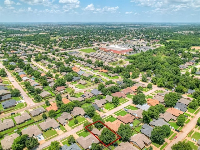 2104 Tanglewood Dr, Edmond, OK 73013 - aerial view of residential area with property boundaries highlighted