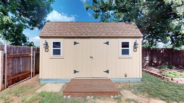 8004 Wilshire Hills Dr, Oklahoma City, OK 73132 - photo 36
