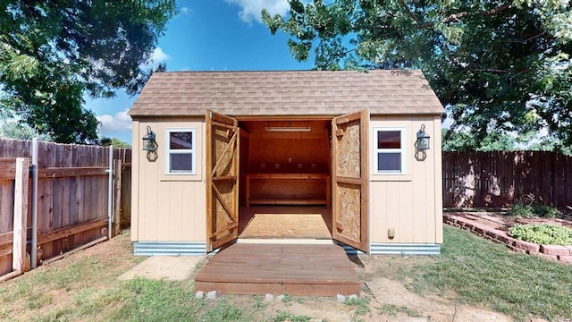 8004 Wilshire Hills Dr, Oklahoma City, OK 73132 - photo 37