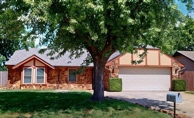 8004 Wilshire Hills Dr, Oklahoma City, OK 73132 - photo 2