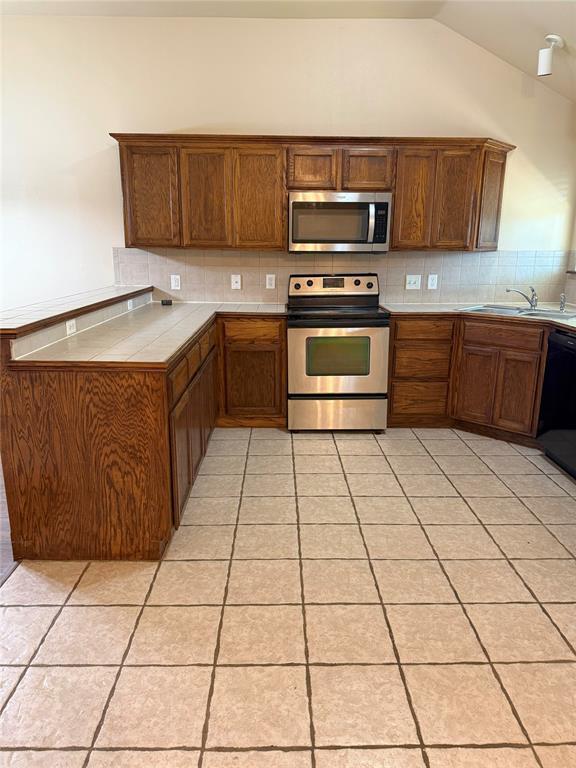1421 Teakwood Dr, Norman, OK 73071 - photo 17