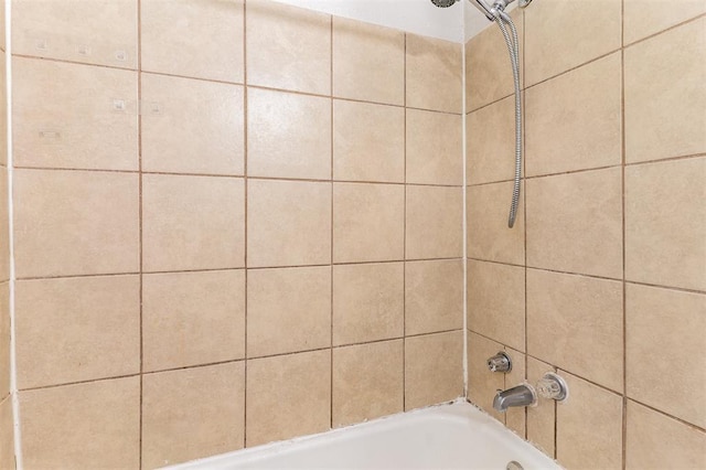 3701 Woodside Dr, Oklahoma City, OK 73110 - bathroom featuring shower / bathtub combination