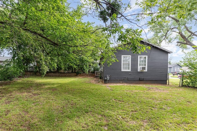 3701 Woodside Dr, Oklahoma City, OK 73110 - view of yard featuring cooling unit