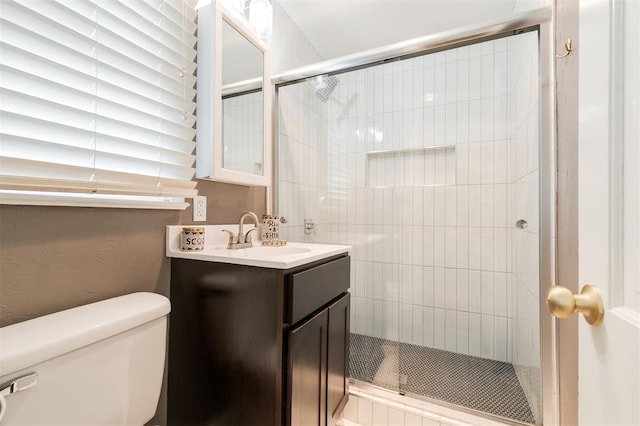 2800 Kerry Ln, Oklahoma City, OK 73120 - full bath with a stall shower and vanity