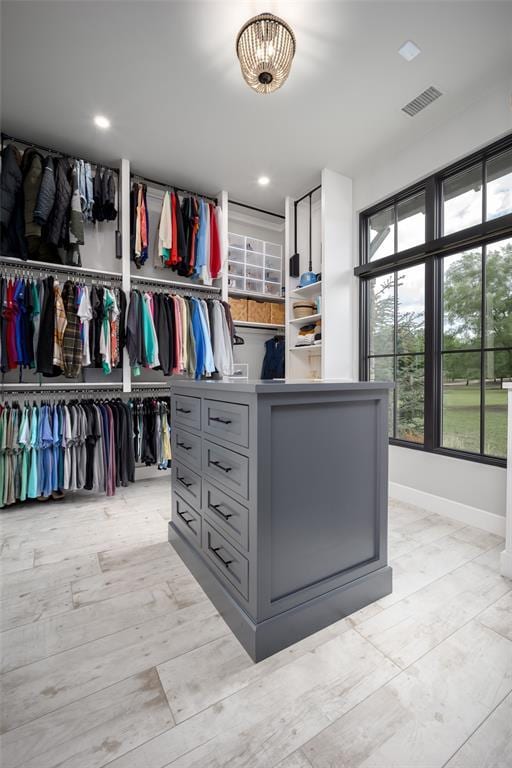 18569 310th St, Norman, OK 73072 - view of walk in closet